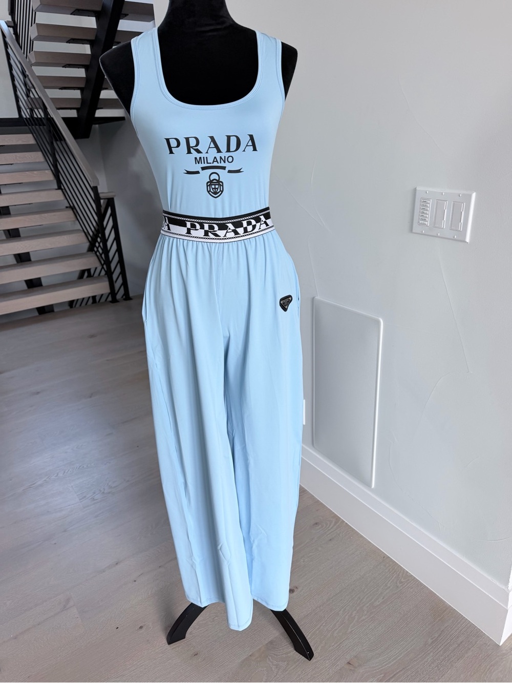 Light Blue Sleeveless Wide-Leg Pants and Matching top size M